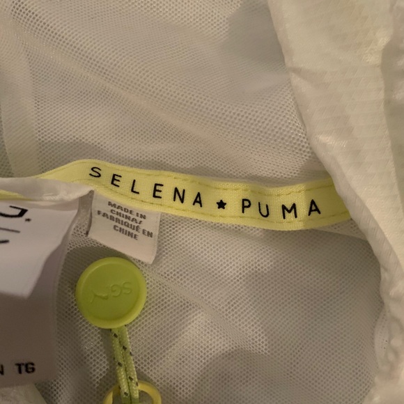 Selena Gomez x Puma Windbreaker - Picture 4 of 5